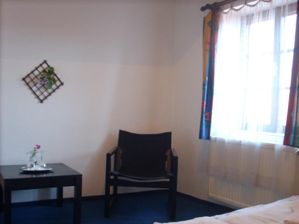 Hotel Parkán Prachatice Habitación foto