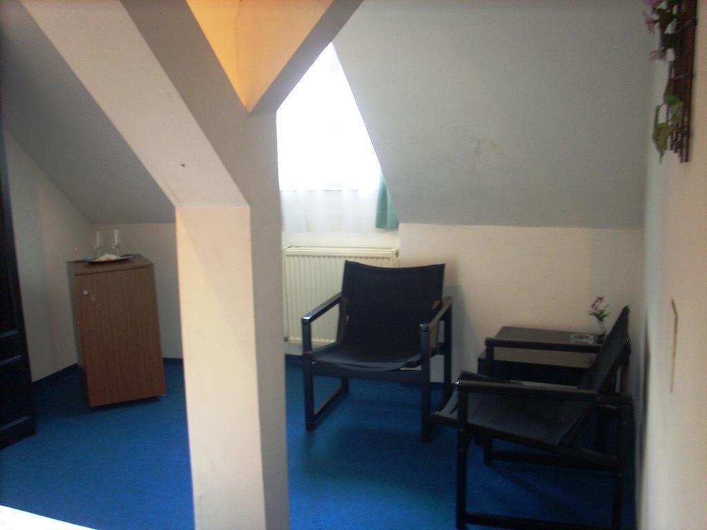 Hotel Parkán Prachatice Habitación foto