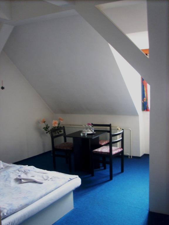 Hotel Parkán Prachatice Habitación foto